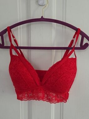 Victoria's Secret Pink Red Lace Bra